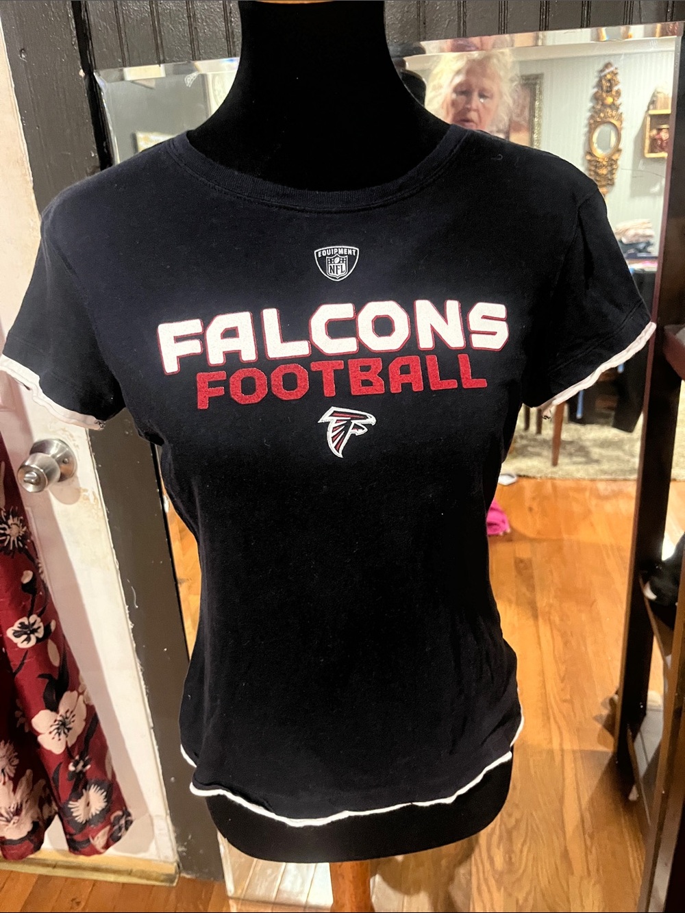 Atlanta Falcons Black Team Logo Women's Tee